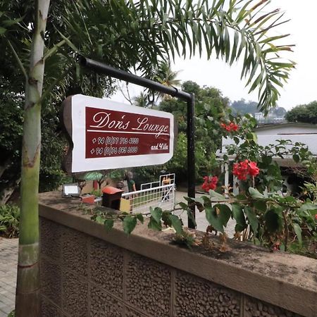 Don's Lounge&Villa Kandy Exterior foto